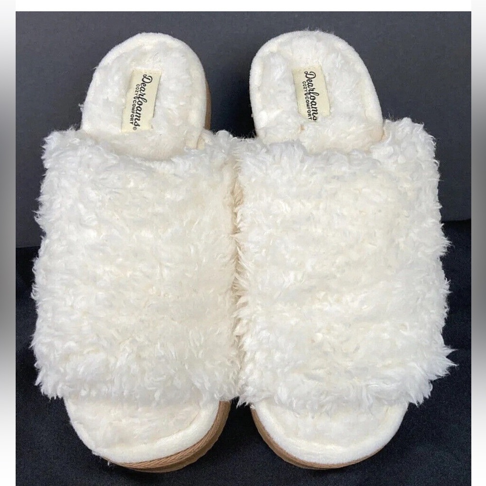 Dearfoams Cozy Comfort Faux Fur White Plush Memory Foam Slides 7-8